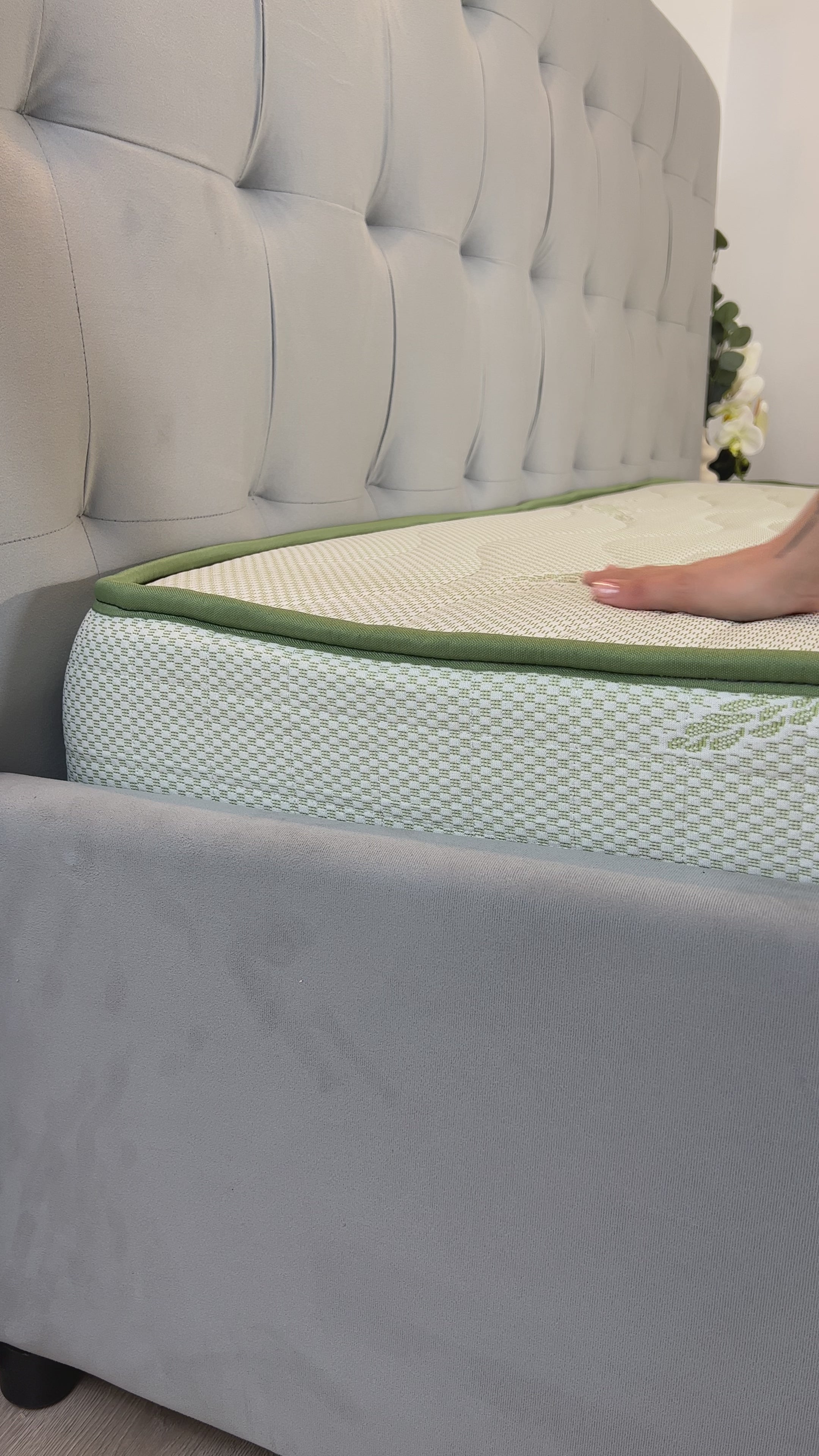 Saltea ALOE VERA THERAPY, spumă poliuretanică, reversibilă, hipoalergenică, super ortopedică, Grosime 19 cm   - Prestige Home 